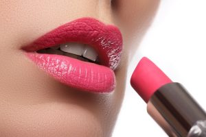 Warna Lipstick yang Tepat untuk Tampil Seksi dan Menawan