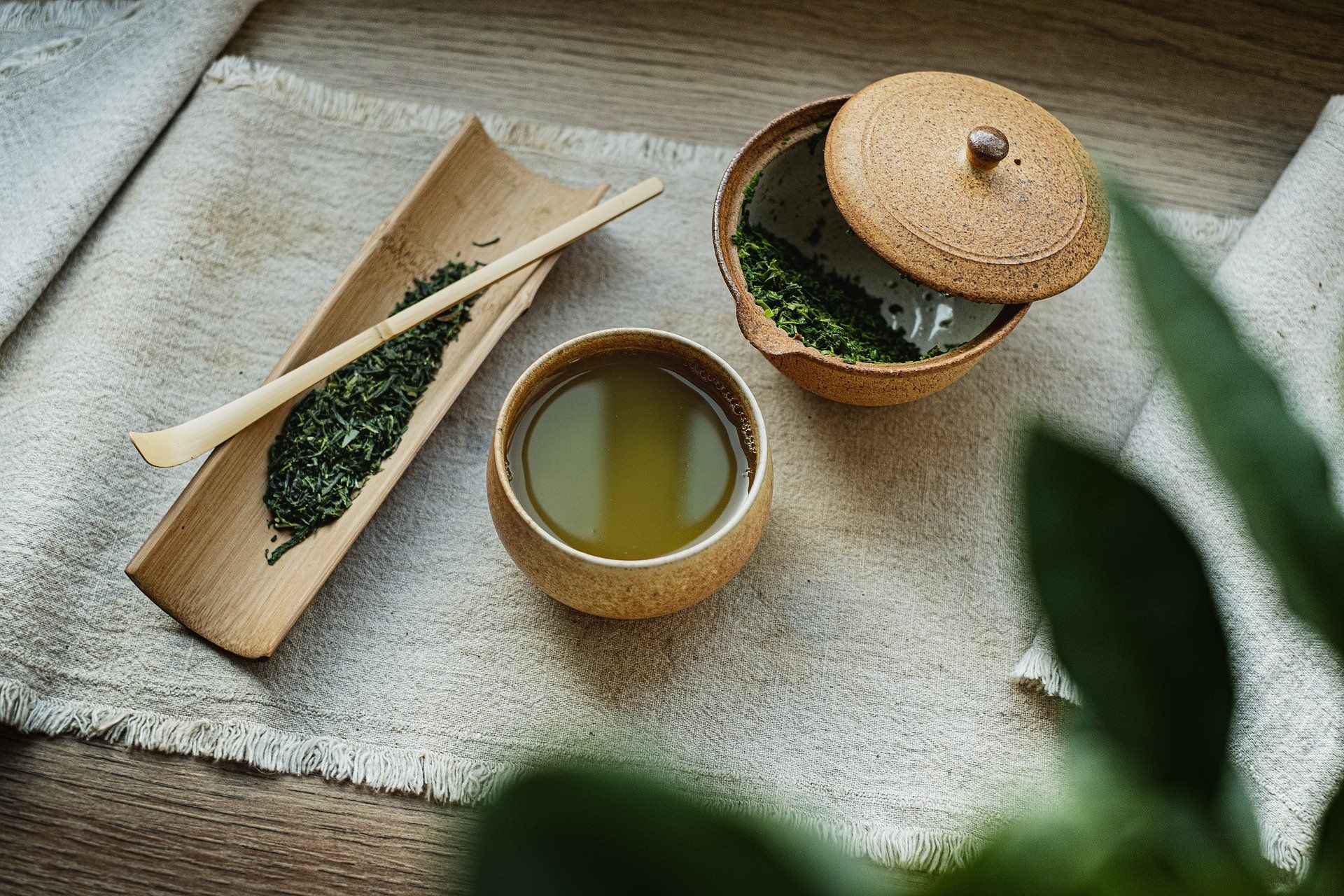 7 Jenis Minuman Penurun Berat Badan yang Ampuh