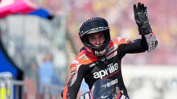 Brad Binder Gagal Pecut! Kesilapan Maut Memberi Aleix Espargaro Podium Sebagai "Rahmat"